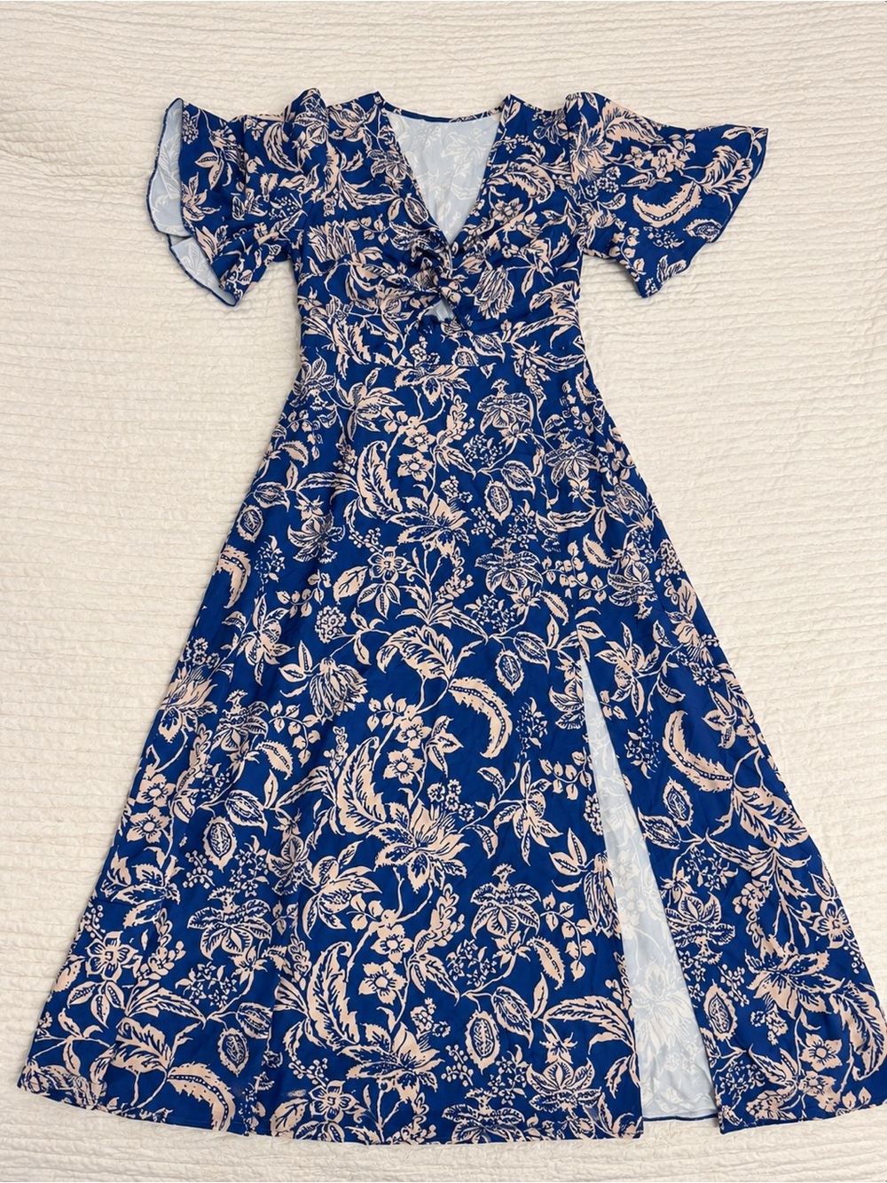 SHEIN Navy Blue Floral Maxi Dress with Cream Print